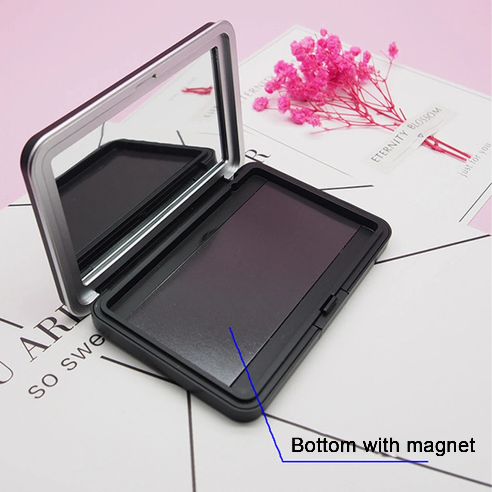 Beauty Makeup Eyeshadow - 1Pc Matte Black Empty Magnetic Cosmetics
