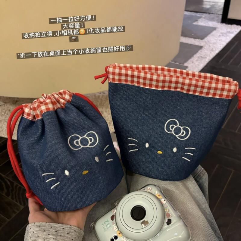 Sanrio Hello Kitty Portable Co - đánh giá và giá Beauty Bag Makeup
