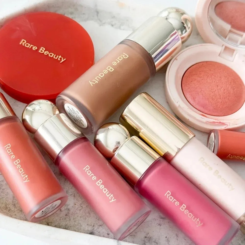 Rare Beauty Soft Pinch Lip Sta - đánh giá và giá Lip Gloss Plumping
