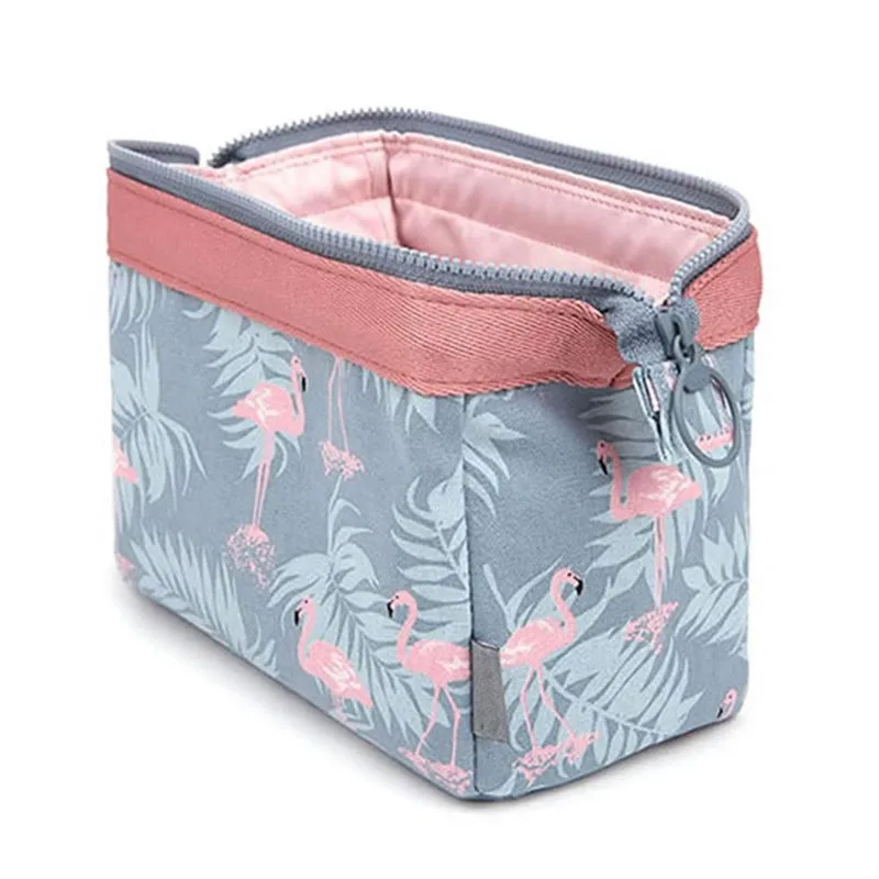 New fashionable women's waterp - đánh giá và giá Makeup Beauty Necessaire